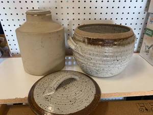 lot 16 image: Large Fruit Jar & Pottery Bowl wth Lid