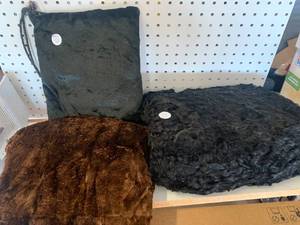 lot 17 image: Vintage Hand Muffs Warmers (one is lamb fur)