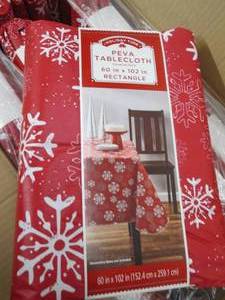box of 15 holiday time peva tablecl...