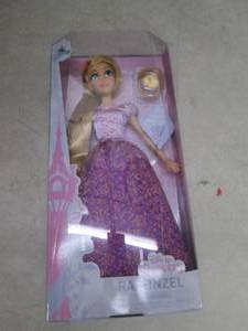 disney store rapunzel classic doll ...