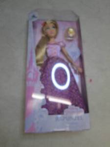 disney store rapunzel classic doll ...