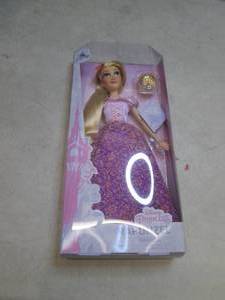 disney store rapunzel classic doll ...