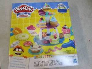 new play-doh kitchen creations...
