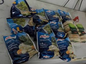 lot 285 image: Assortment of Frozen Food...