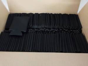 lot 332 image: Box of 100 Collapsible Black Can Ko...