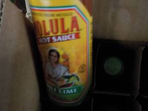 lot 342 image: Case of 12 - 5 oz Bottles Cholula ...