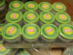 lot 374 image: 12 pack Lays Creamy Jalapeno Dip...