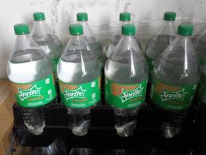 lot 419 image: 8 - 2 Liter Bottles Sprite Ginger R...