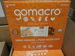 lot 425 image: 2 Cases - 56 Protein Bars Total pa...