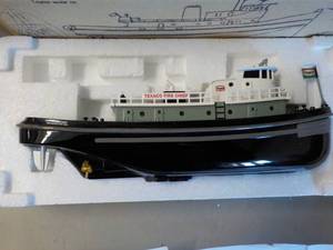 lot 31 image: Texaco Ertl Tugboat Bank...