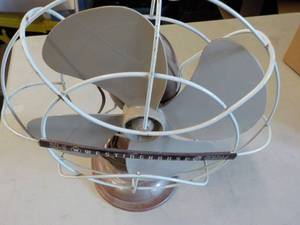 lot 32 image: Westinghouse made in USA Cast Iron ...