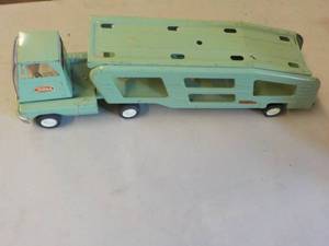lot 42 image: Vintage Tonka Truck Hauler...