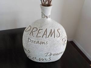 lot 101 image: Dreams Vase and Twig Dcor Vase 24...