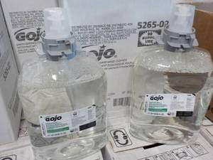 lot 146 image: 2 - 2 Liter Bottles GOJO Hand Clean...