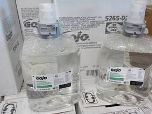 lot 149 image: 2 - 2 Liter Bottles GOJO Hand Clean...