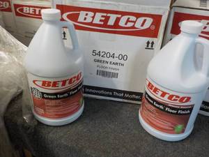 lot 155 image: 2 Gallons BETCO Green Earth Floor F...