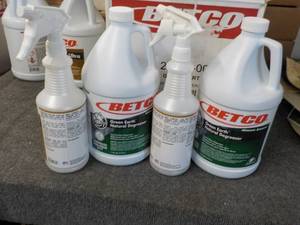 lot 158 image: 2 Gallons BETCO Green Earth Natural...