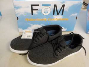 lot 190 image: FOM Rebound Shoes size 9M...