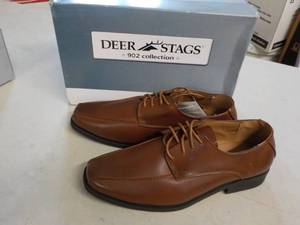 lot 194 image: Deer Stags 902 Collection size 9M...