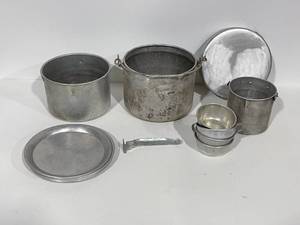 Vintage Camping Nesting Cookware Set