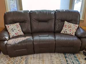 lot 26 image: Curved Brown Leather Reclining Sofa