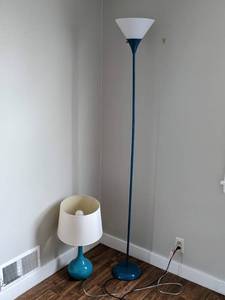 lot 38 image: Set of 2 Blue Table and Floor Lamps