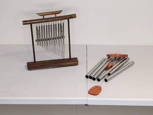 lot 47 image: Musical Woodstock Amazing Grace Chime and Standing Wind Chime