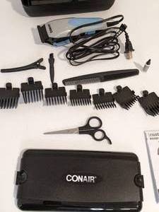 lot 67 image: Conair Custom Cut No-Slip Grip Hair Clipper