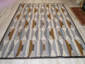 lot 93 image: Large Area Rug Grey, Beige, Burnt Orange
