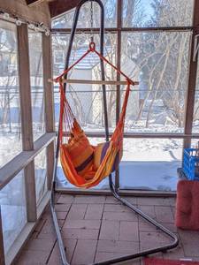lot 4 image: Adjustable Hammock Chair Swing Stand with Hammock