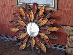 lot 128 image: Large Metal Wall Decor Sunflower with Center Mirror