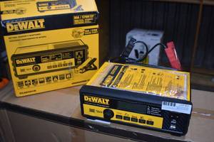 DeWalt battery charger and maintainer