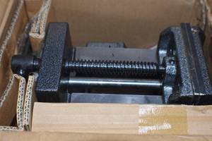 Wen Tilting Vise