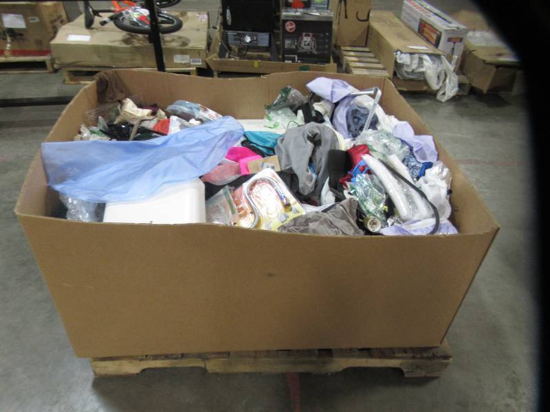 lot 313 image: Large Wholesale Bin Of Misc. $1.00 - $10.00 Items
