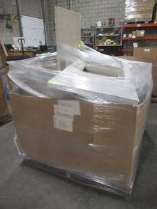 lot 306 image: MIXED PALLET (12 Pieces) OF BATHROOM VANITY TOPS AND BASINS