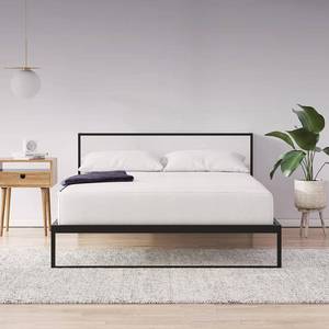lot 37 image: Signature Sleep Memoir 12 Queen Size Plush Memory Foam Tight Top Mattress Model 5475296