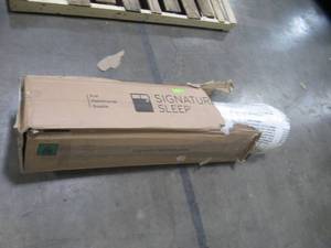lot 49 image: Signature Sleep Contour 8 Full Size Firm Memory Foam Mattress Model 5436096