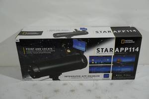 lot 88 image: National Geographic 114mm Reflector Telescope