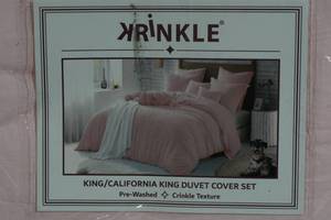 lot 203 image: Krinkle Duvet Cover Set - KingCalifornia King