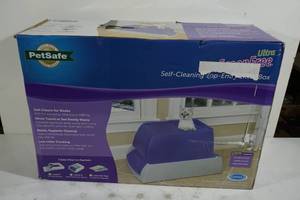 lot 198 image: NEW Scoop Free Ultra Top Entry Self-Cleaning Litter Box