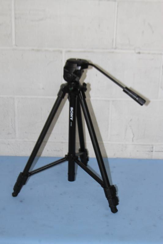 lot 107 image: Sony Electronics Lightweight Camera  Video  Photo  Photography Tripod with Quick Release 2-Way Pan Head & Arm