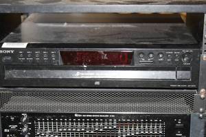 lot 58 image: Middle Atlantic Audio & Video Equipment Rack with Multi-Disc Changer EQ and Amplifier