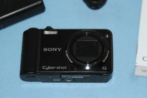 lot 99 image: Sony Cyber-Shot DSC-H70 16.1MP Digital Still Camera with Wide-Angle Optical Lens