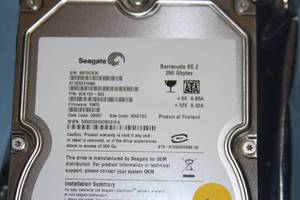 lot 133 image: Lot of 4 Seagate Barricuda & Archive Computer Hard Drives