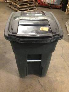 48 Gal. Greenstone Trash Can with Wheels and Attached Lid by Toter Customer Returns See Pictures