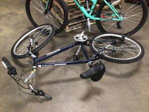 Lot of BIkes Customer Returns See Pictures
