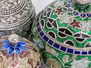 lot 73 image: 3 SterlingSilver Enameled Tiny Trinket Boxes