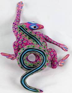 lot 76 image: Two Signed Oaxacan Folk Art Wood Lizards  Alebrijes