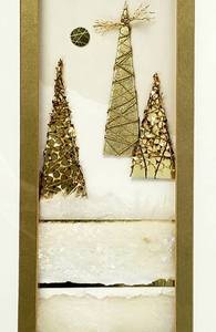 lot 175 image: Hand Crafted Holiday Trees Hanging Art and Reindeer Serving Plate