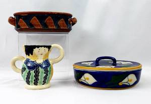 lot 281 image: Tortilla Warmer, Oval Dish and Fun Double Handled Mug
